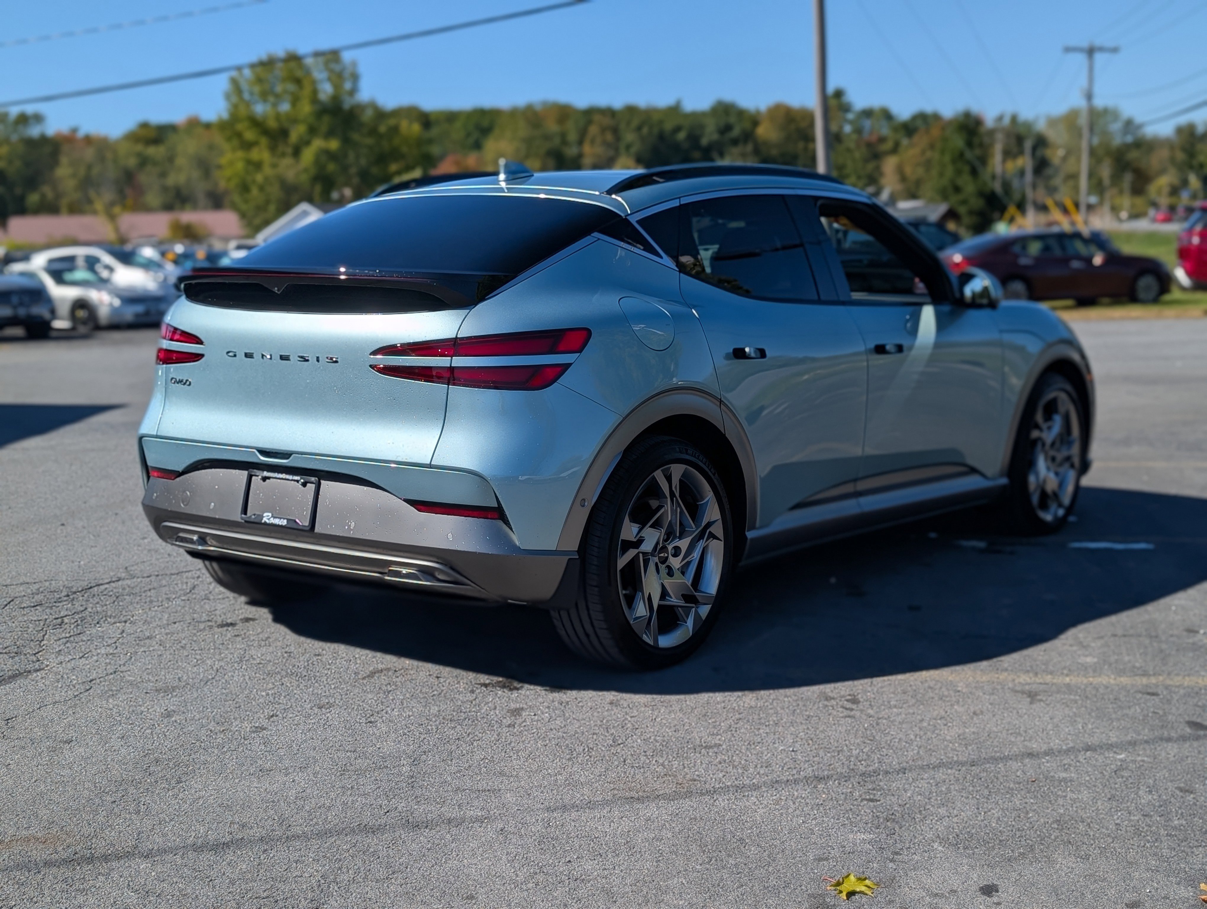 Used 2023 Genesis GV60 Performance image 12