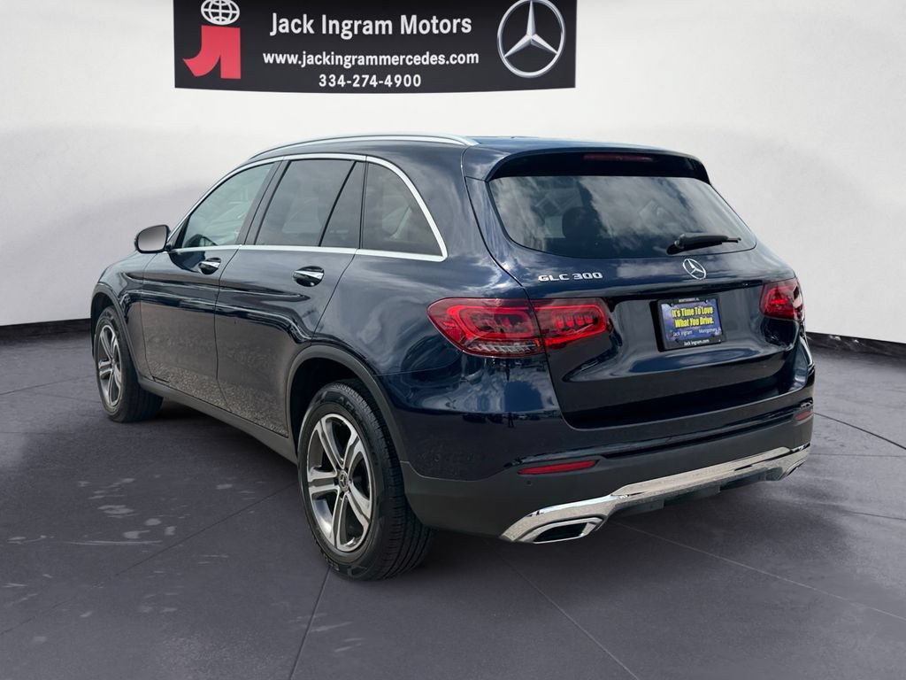 Used 2021 Mercedes-Benz GLC 300 image 3