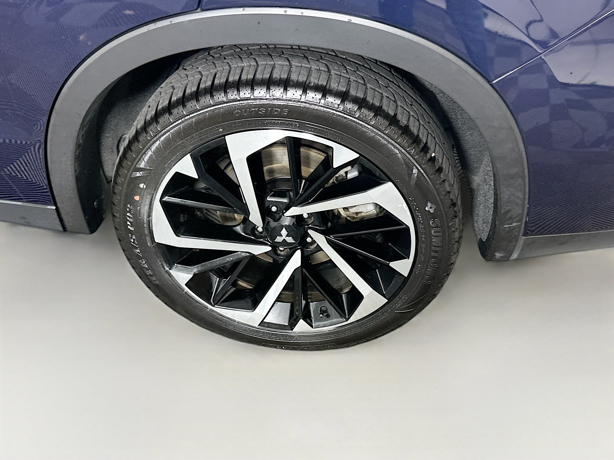 Used 2024 Mitsubishi Outlander SE AWD/4WD image 11