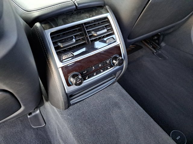 Used 2019 BMW M760i xDrive w/ Luxury Rear Seating Package image 14