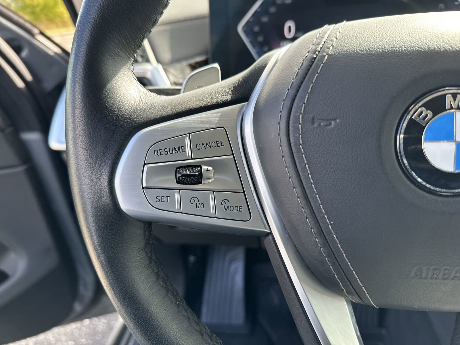 Used 2025 BMW X7 xDrive40i image 12