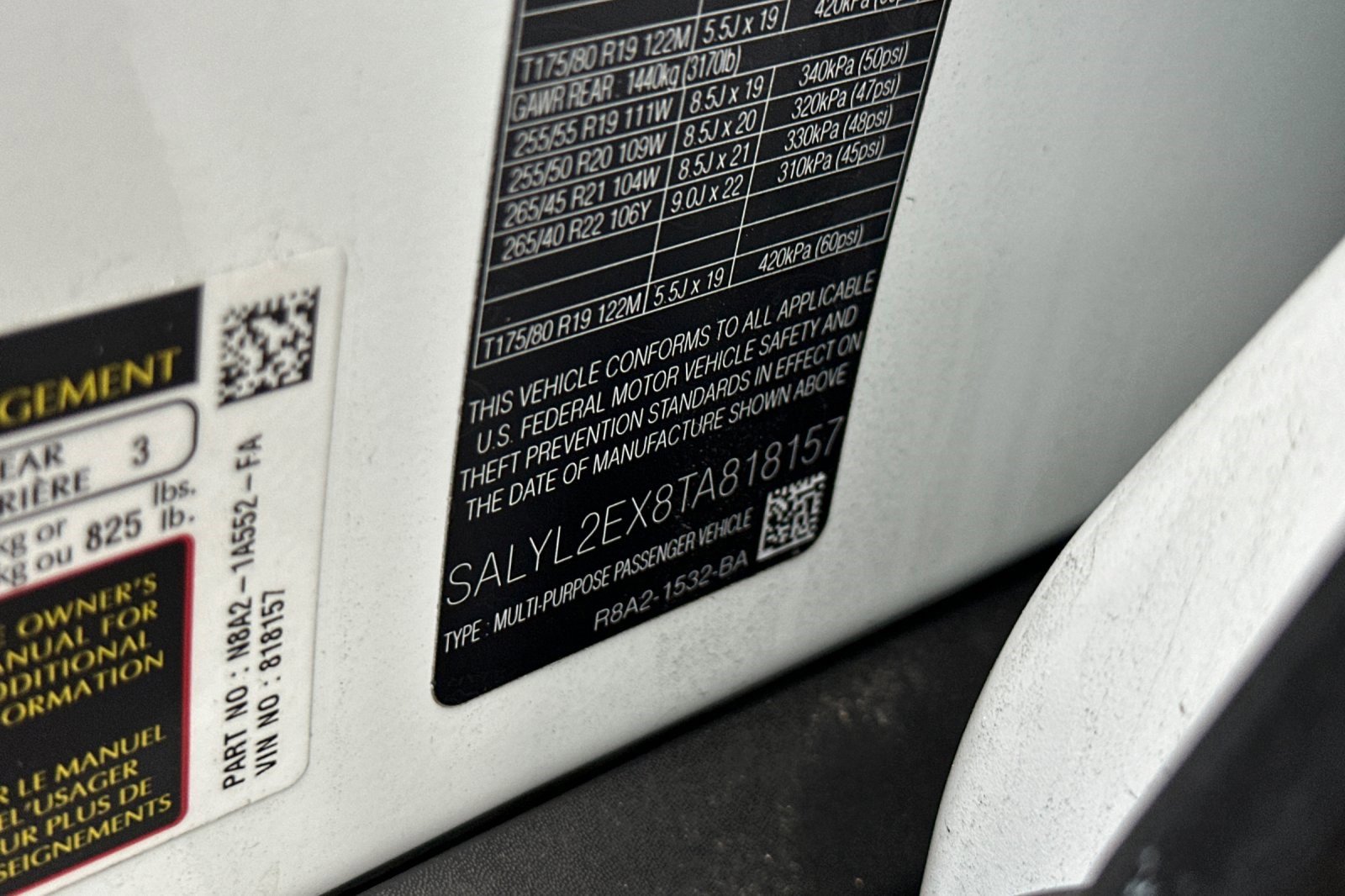 Used 2026 Land Rover Range Rover Velar Dynamic SE image 37