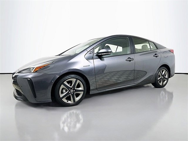 Used 2021 Toyota Prius Limited image 3
