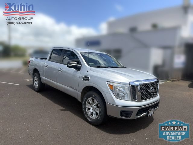 Used 2017 Nissan Titan SV AWD/4WD image 1