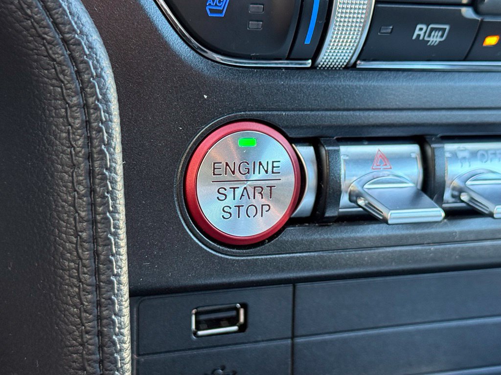 Used 2022 Ford Mustang Premium RWD image 8