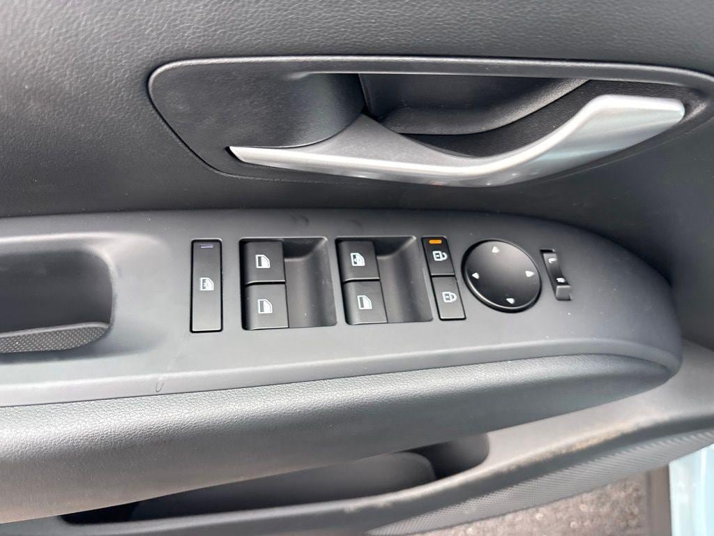 New 2027 Hyundai Santa Cruz SE AWD/4WD image 11