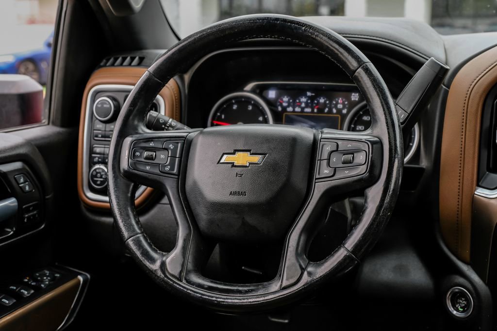 Used 2021 Chevrolet Silverado 3500 High Country AWD/4WD image 15