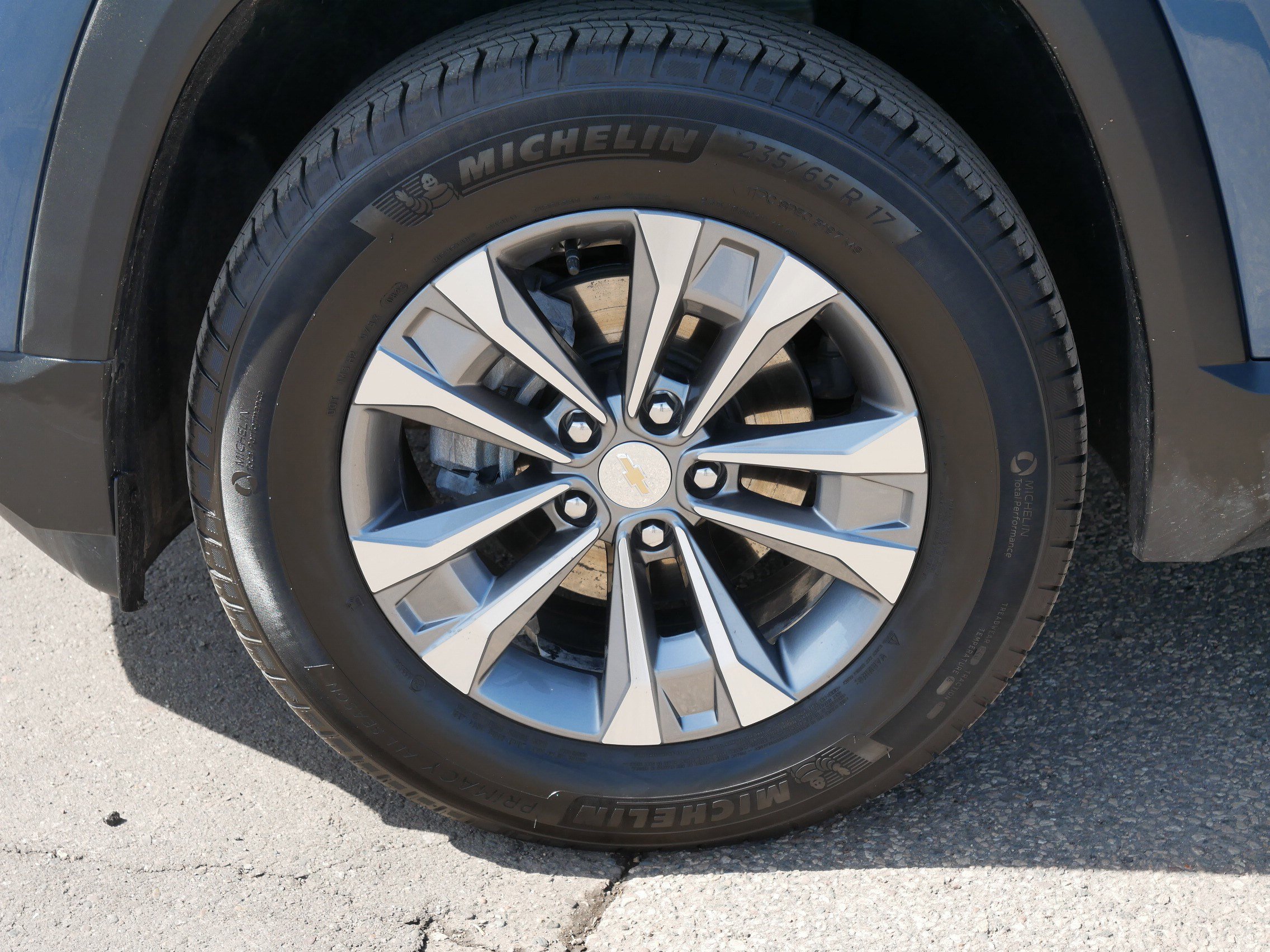 Used 2025 Chevrolet Equinox LT image 15