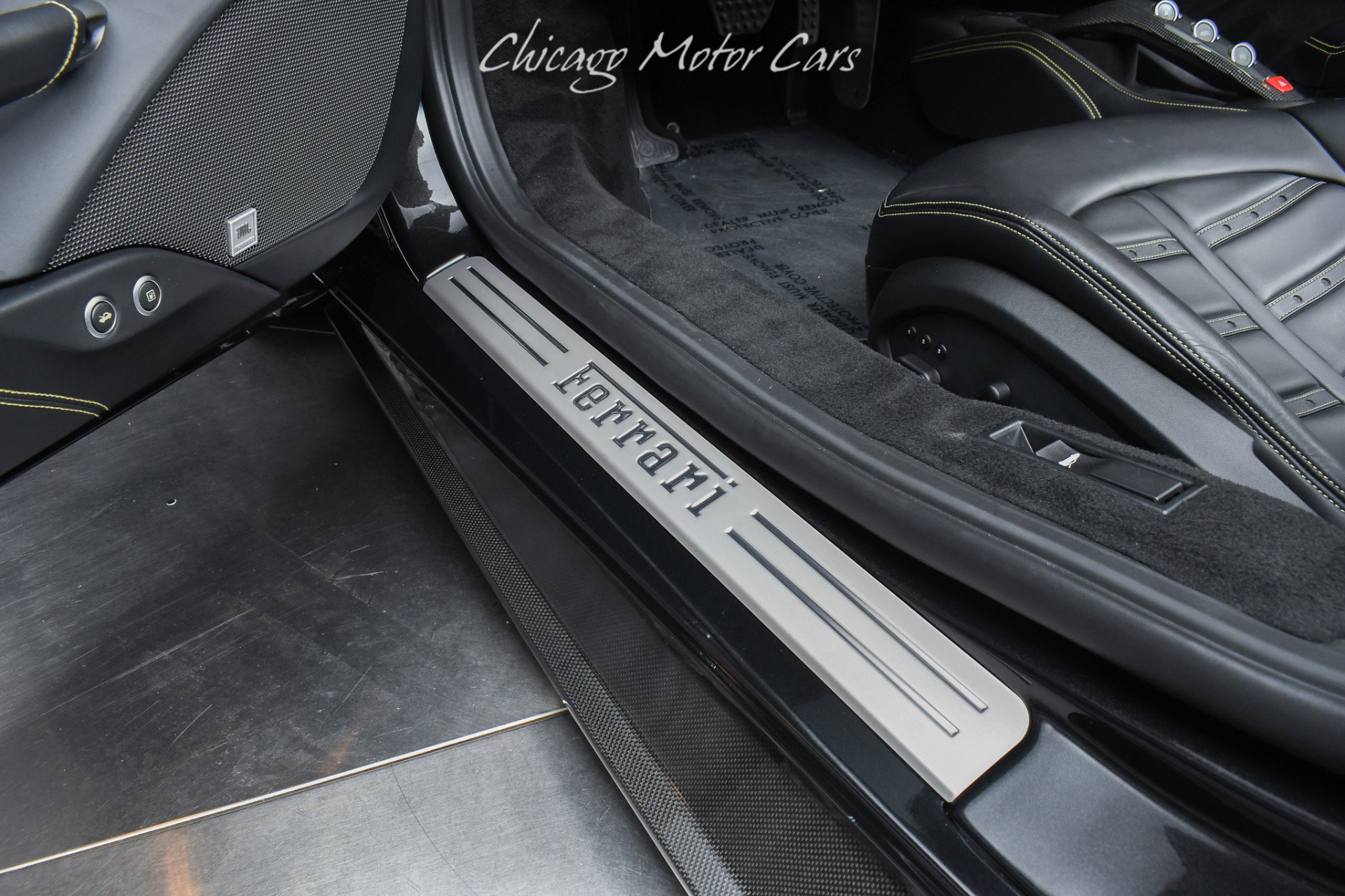 Used 2018 Ferrari 488 Spider RWD image 13