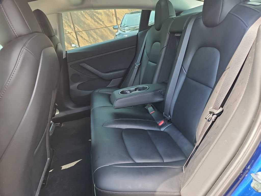 Used 2022 Tesla Model 3 Long Range AWD/4WD image 14