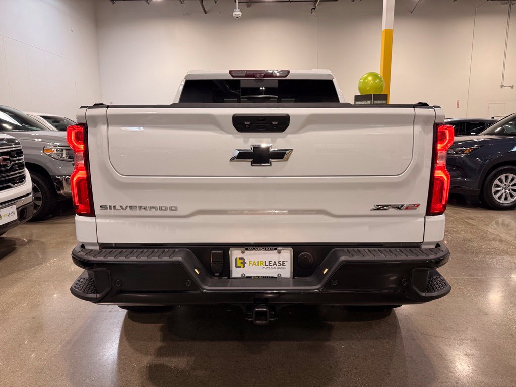 Used 2022 Chevrolet Silverado 1500 ZR2 w/ Technology Package AWD/4WD image 6