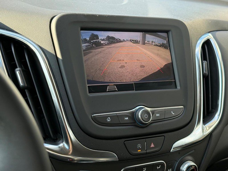 Used 2024 Chevrolet Equinox LT w/ LPO, Floor Liner Package AWD/4WD image 17
