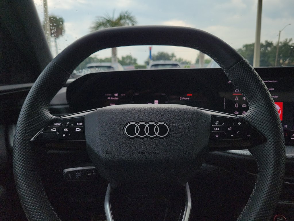 Certified 2025 Audi SQ5 Prestige w/ Prestige Package AWD/4WD image 7