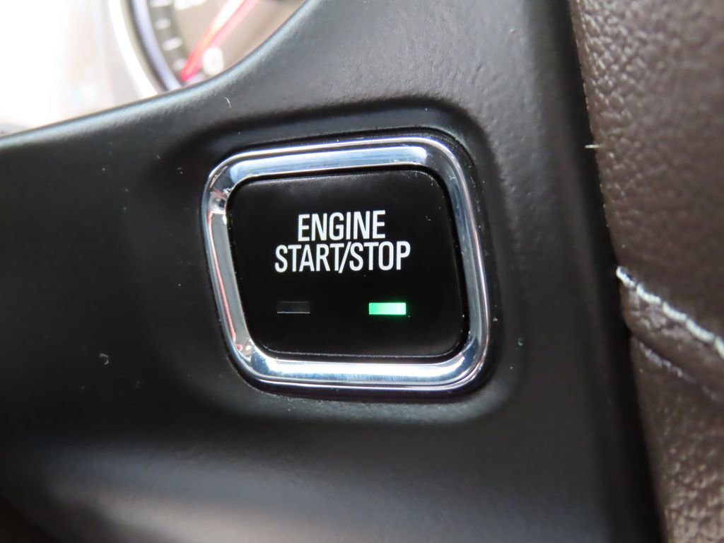 Used 2017 GMC Acadia SLT image 12