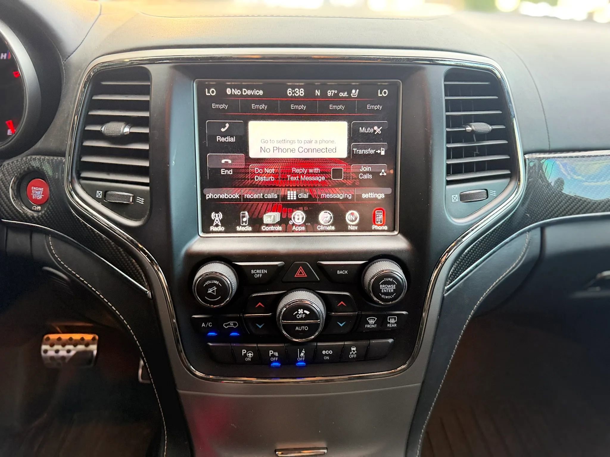 Used 2017 Jeep Grand Cherokee SRT AWD/4WD image 25