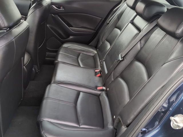 Used 2018 MAZDA MAZDA3 Touring image 28