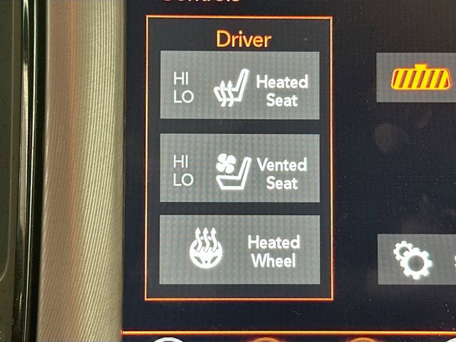 Used 2023 Dodge Challenger GT w/ Plus Package image 18