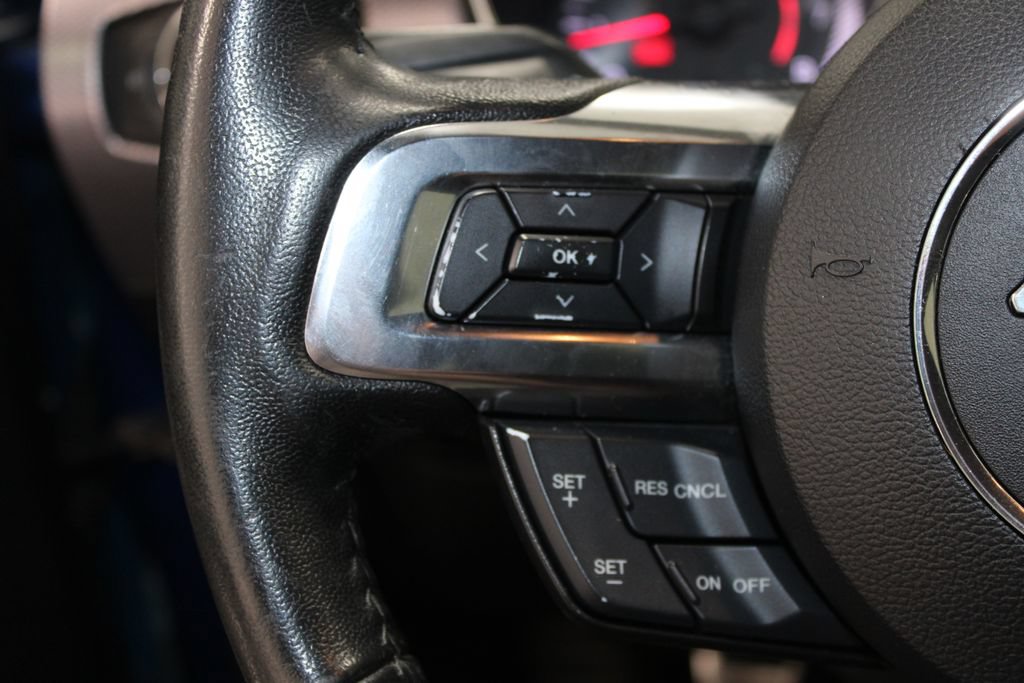 Used 2017 Ford Mustang GT RWD image 31