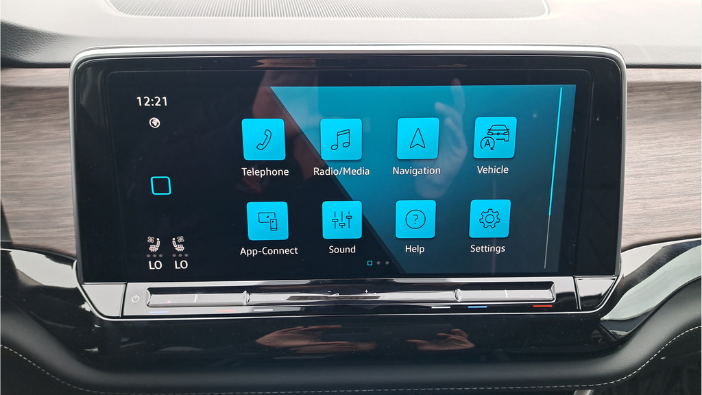 New 2026 Volkswagen Atlas SEL Premium R-Line AWD/4WD image 20