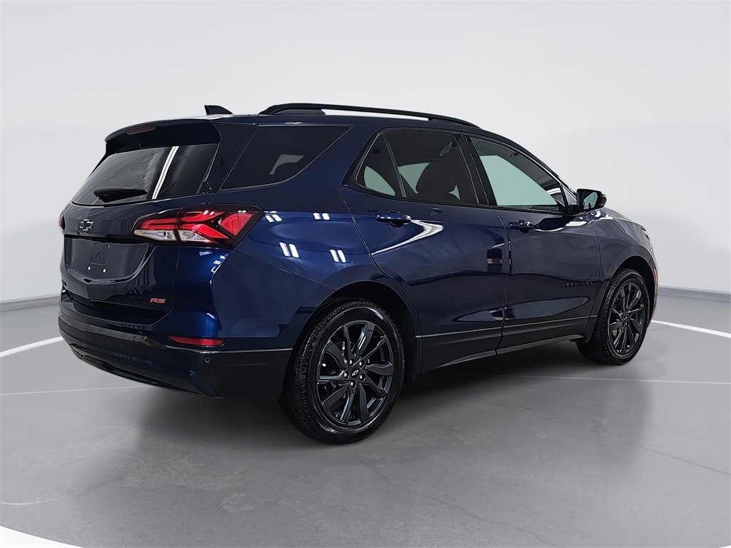 Certified 2023 Chevrolet Equinox RS image 3
