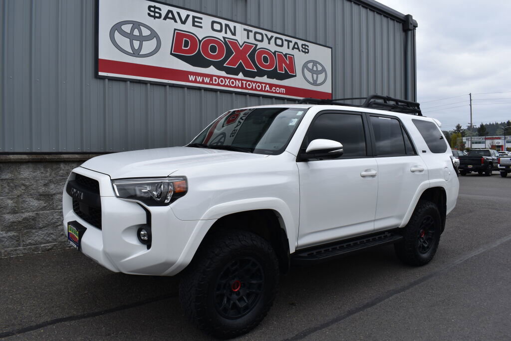 Used 2024 Toyota 4Runner SR5 Premium w/ Moonroof Package