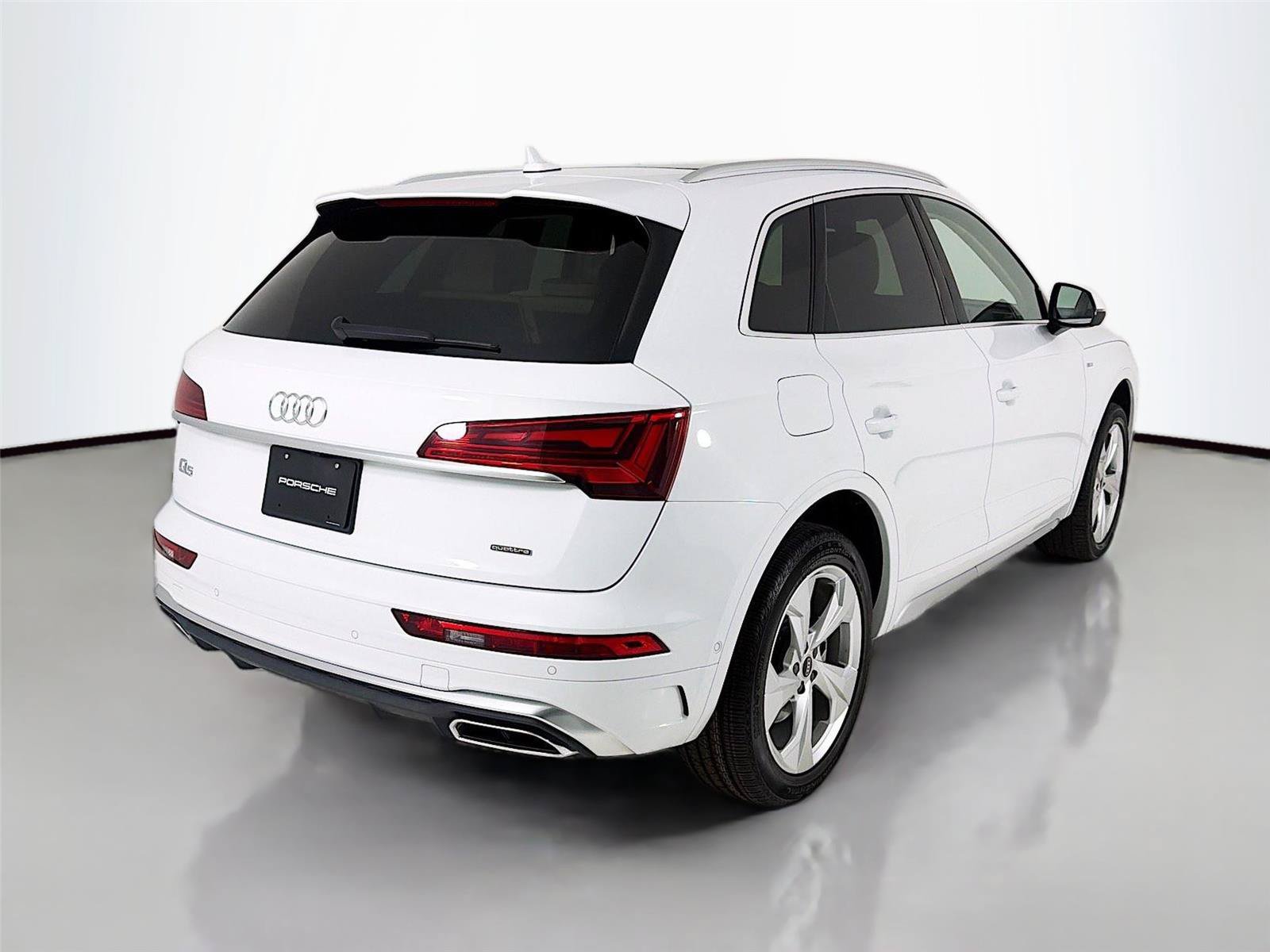 Used 2022 Audi Q5 2.0T Prestige w/ Prestige Package AWD/4WD image 27