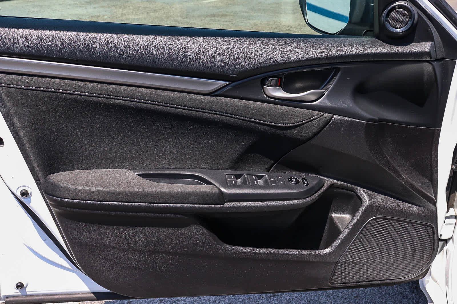 Used 2020 Honda Civic EX image 28