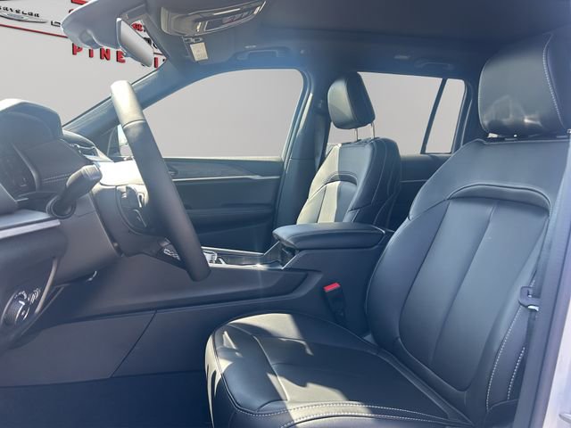 New 2026 Jeep Grand Cherokee Limited AWD/4WD image 9