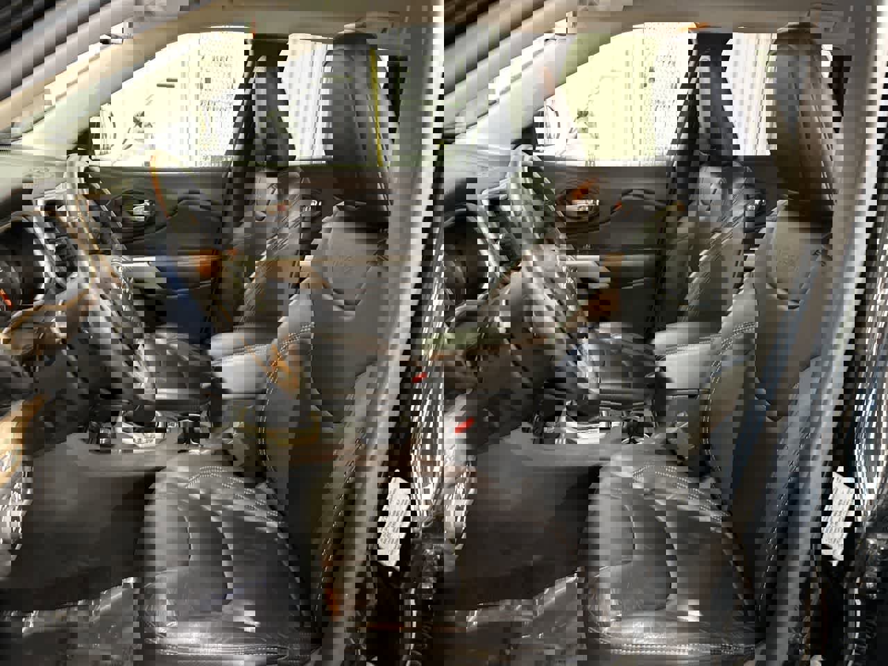 Used 2018 Jeep Cherokee Limited image 21