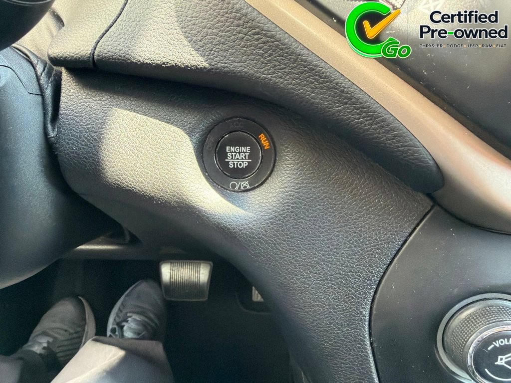 Certified 2018 Jeep Cherokee Limited FWD image 71