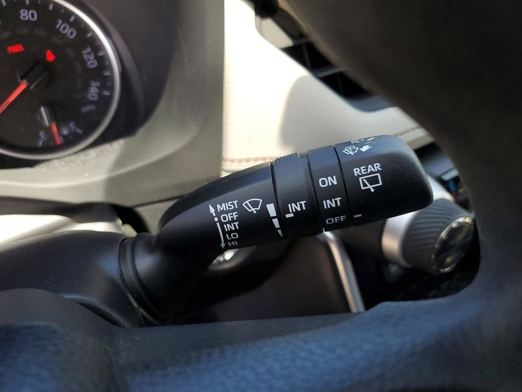Used 2019 Toyota RAV4 XLE image 23