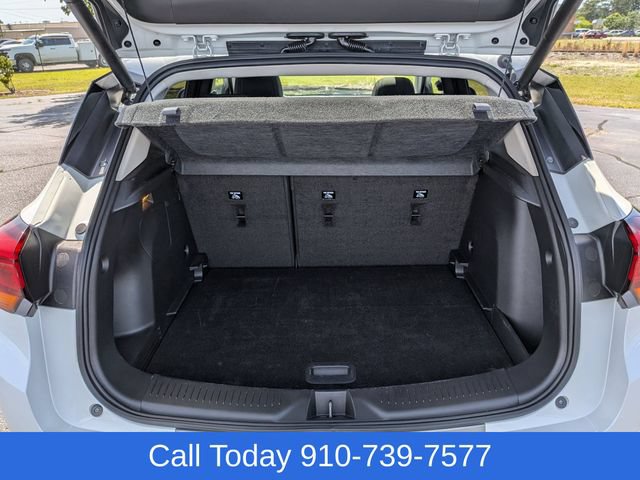Used 2023 Buick Encore GX Essence w/ Experience Buick Package FWD image 31