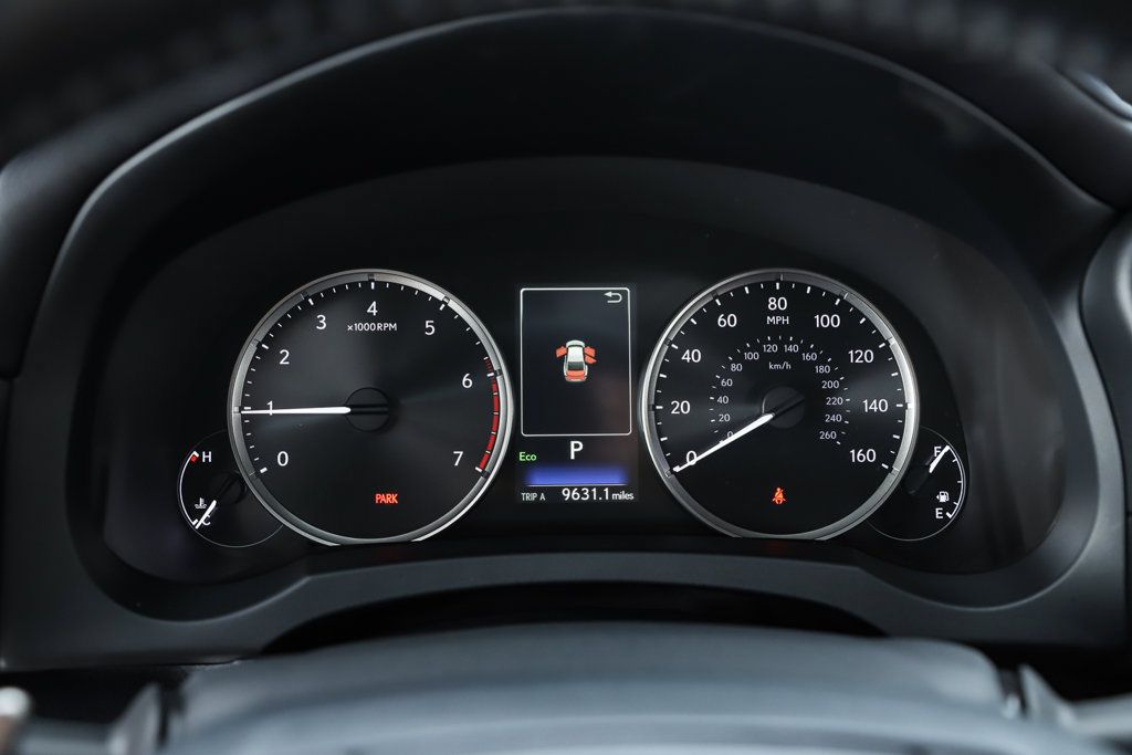 Used 2025 Lexus IS 300 w/ Premium Package RWD image 32