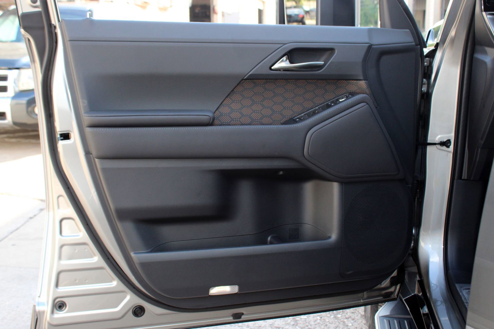 Used 2024 Lexus GX 550 w/ Accessory Package (Z1) image 24