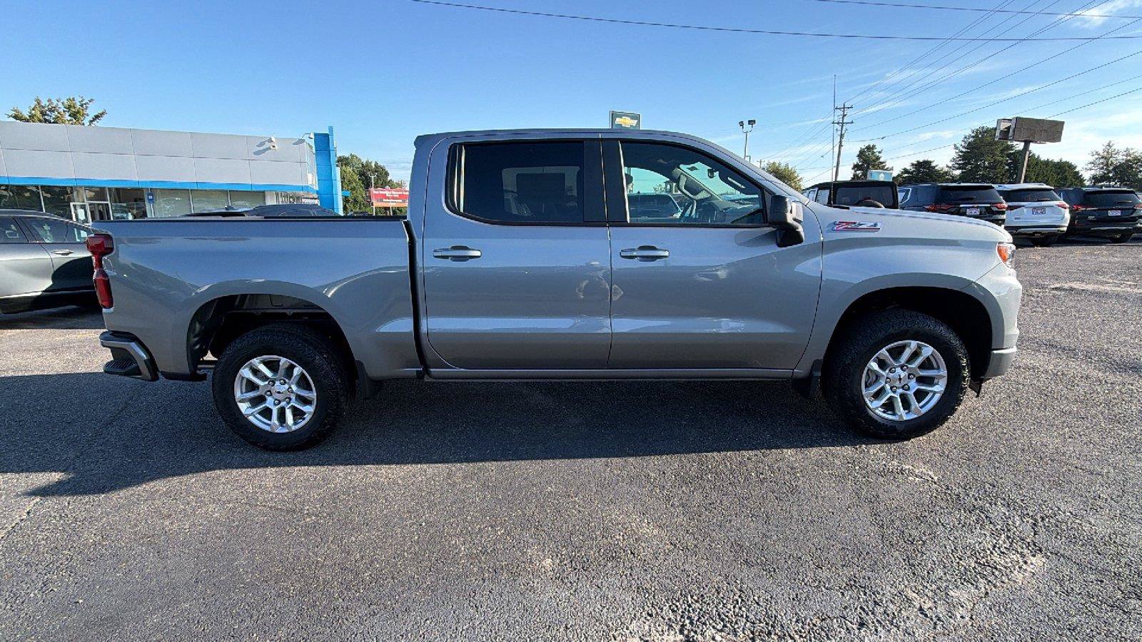 New 2026 Chevrolet Silverado 1500 RST w/ Convenience Package II AWD/4WD image 7