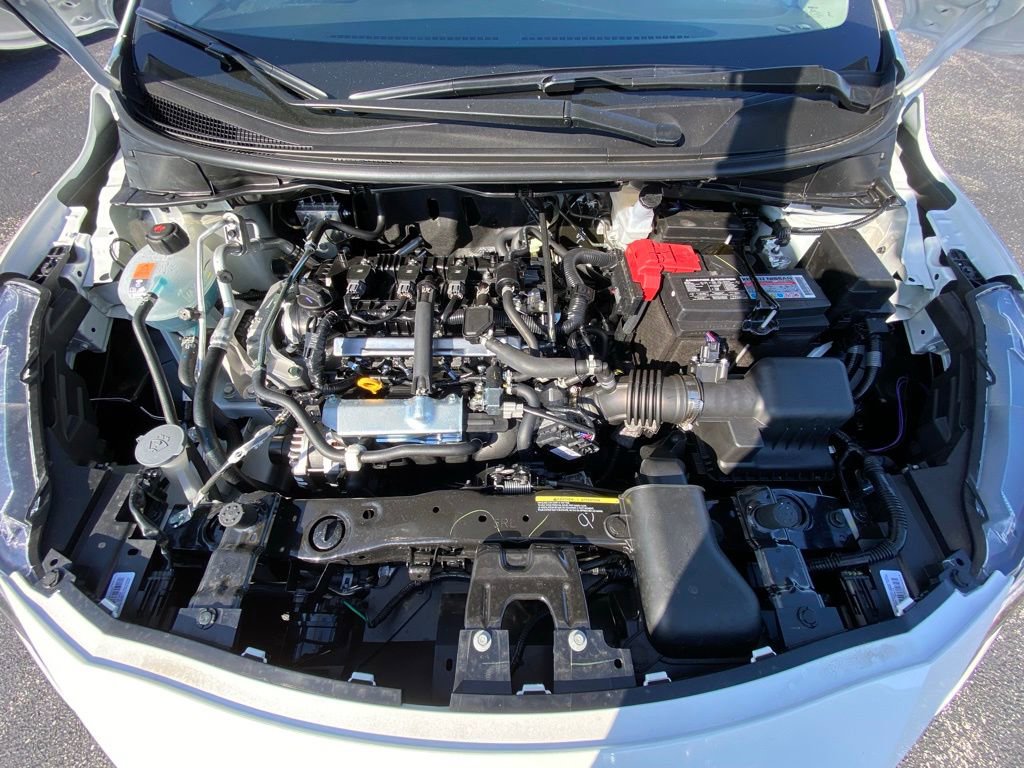 New 2025 Nissan Versa SR w/ Trunk Package image 30