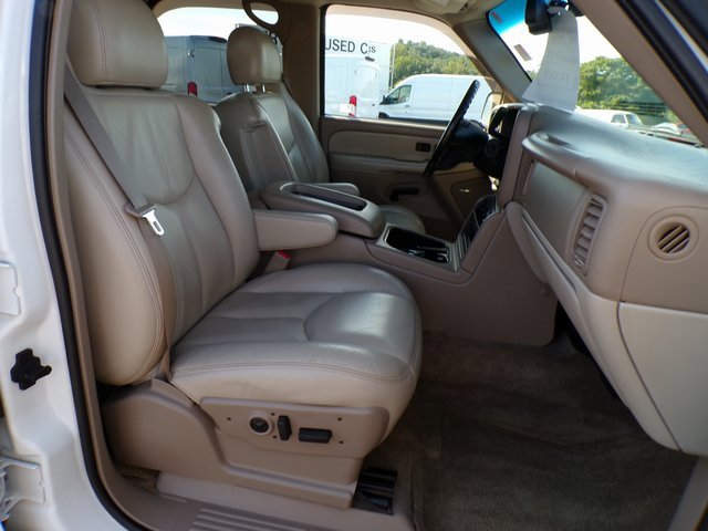 Used 2003 GMC Yukon SLT w/ 1SD Preferred Equipment Group image 13