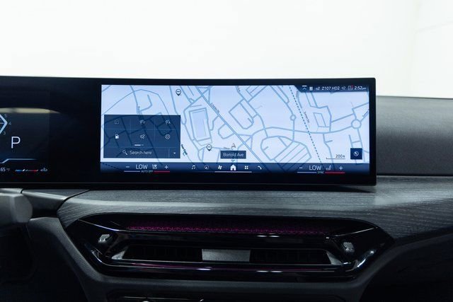 Certified 2025 BMW 330i xDrive Sedan w/ Premium Package image 15