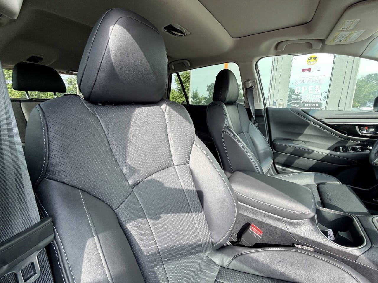 Used 2022 Subaru Outback Limited AWD/4WD image 29