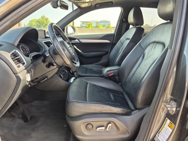 Used 2018 Audi Q3 2.0T Premium Plus w/ Premium Plus Package AWD/4WD image 9