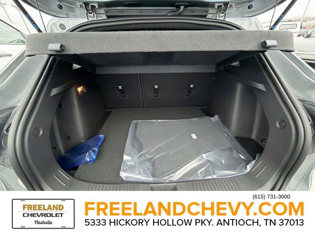 New 2026 Chevrolet Trax RS w/ Sunroof Package image 11