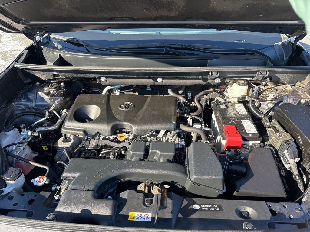 Used 2023 Toyota RAV4 LE image 23