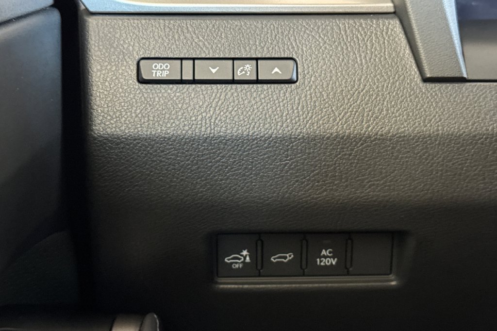 Used 2024 Lexus GX 550 AWD/4WD image 32