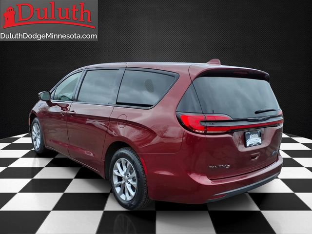 Used 2022 Chrysler Pacifica Touring-L w/ S Appearance Package image 3