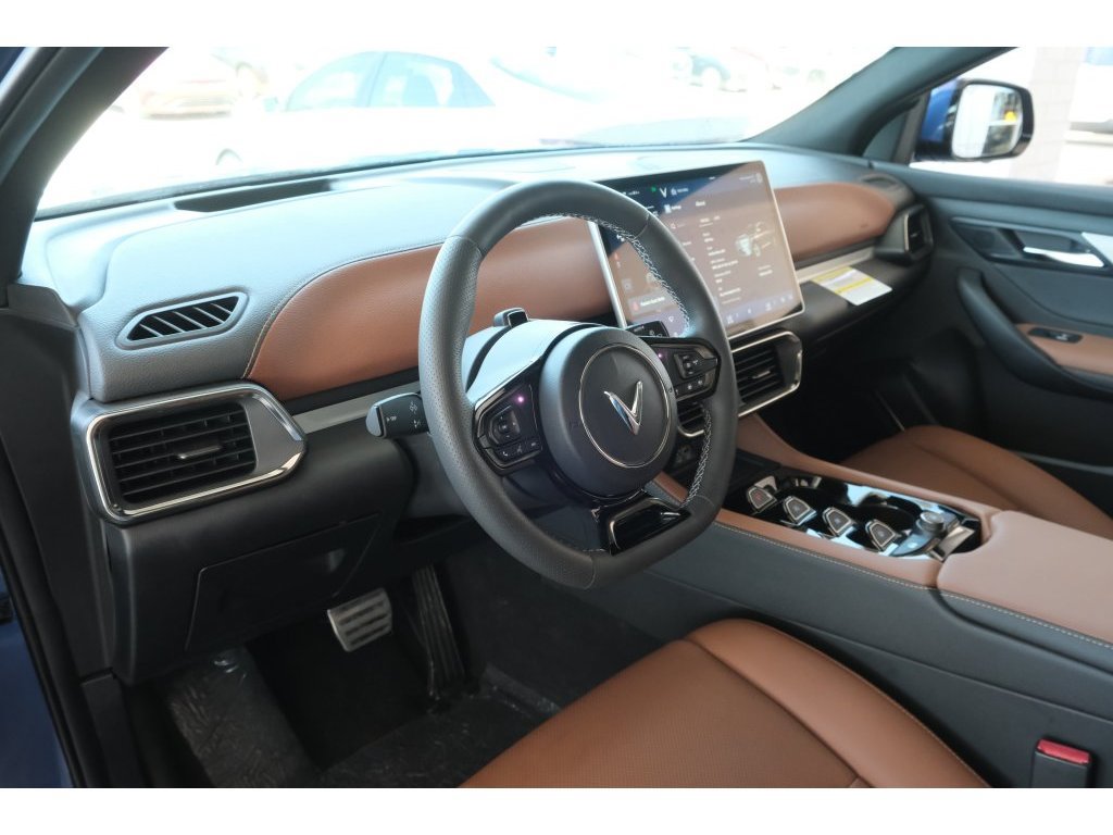 Used 2024 VinFast VF 8 Plus AWD/4WD image 16
