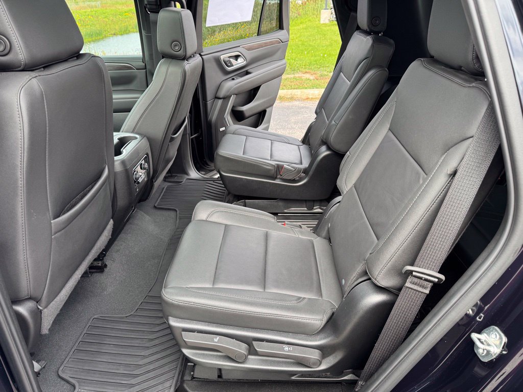 Certified 2024 Chevrolet Tahoe LT w/ LT Signature Package AWD/4WD image 23