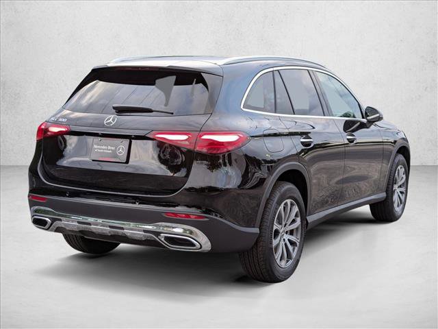 Certified 2025 Mercedes-Benz GLC 300 image 2