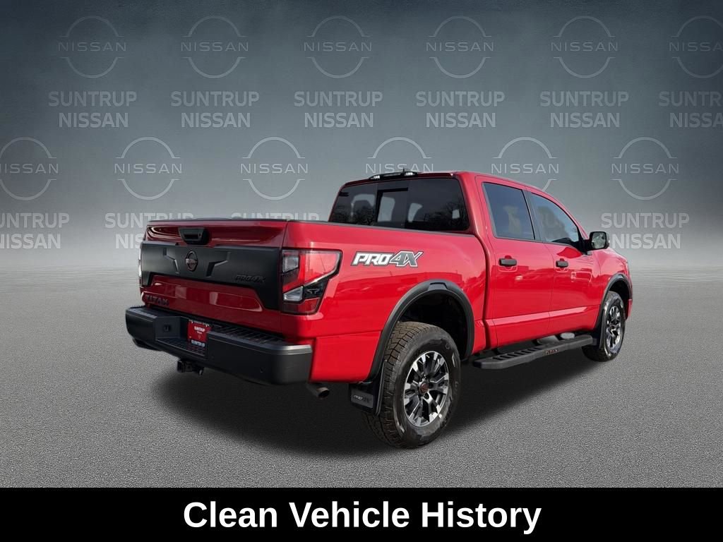 Used 2024 Nissan Titan PRO-4X w/ Pro-4x Convenience Package image 6