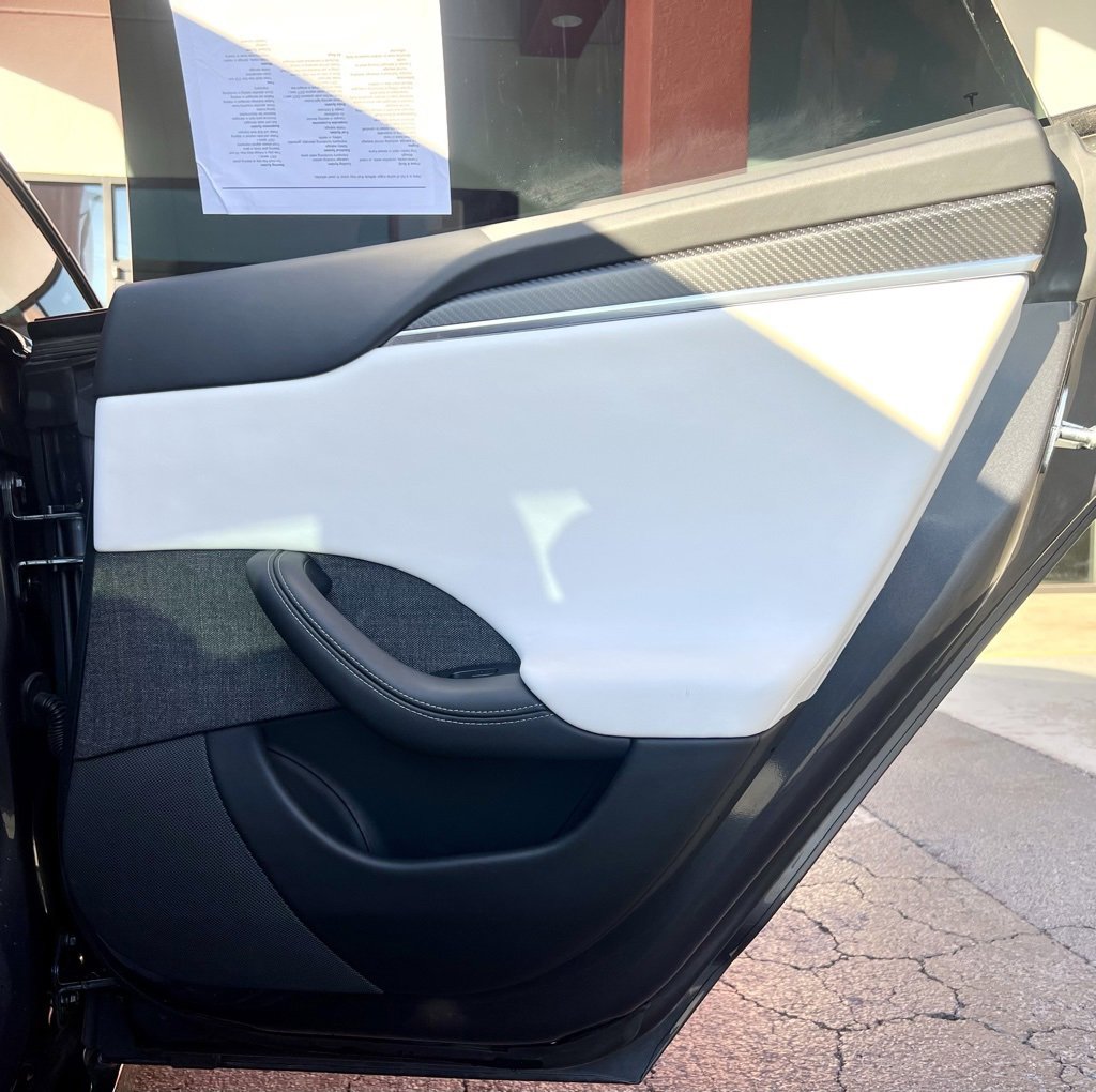 Used 2021 Tesla Model S Plaid image 21