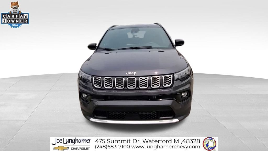 Used 2024 Jeep Compass Limited AWD/4WD image 3